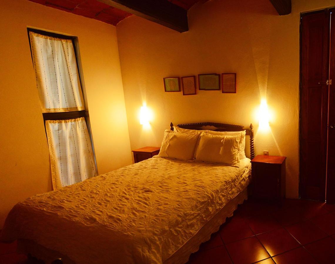 Las Mariposas Hotel & Studios Oaxaca Экстерьер фото